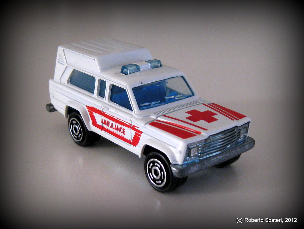Majorette Ford Bronco Ambulance (n.269-A)